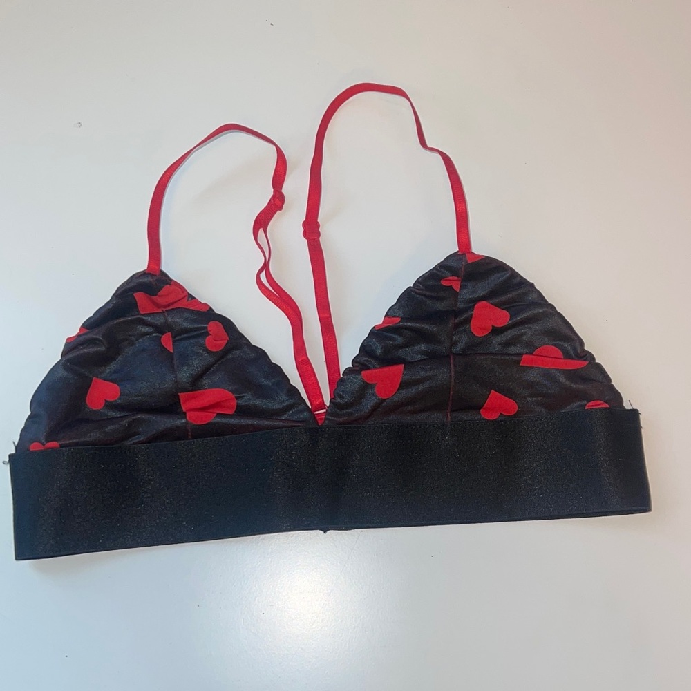 Cute Booty Lounge Black and Red Heart Bralette